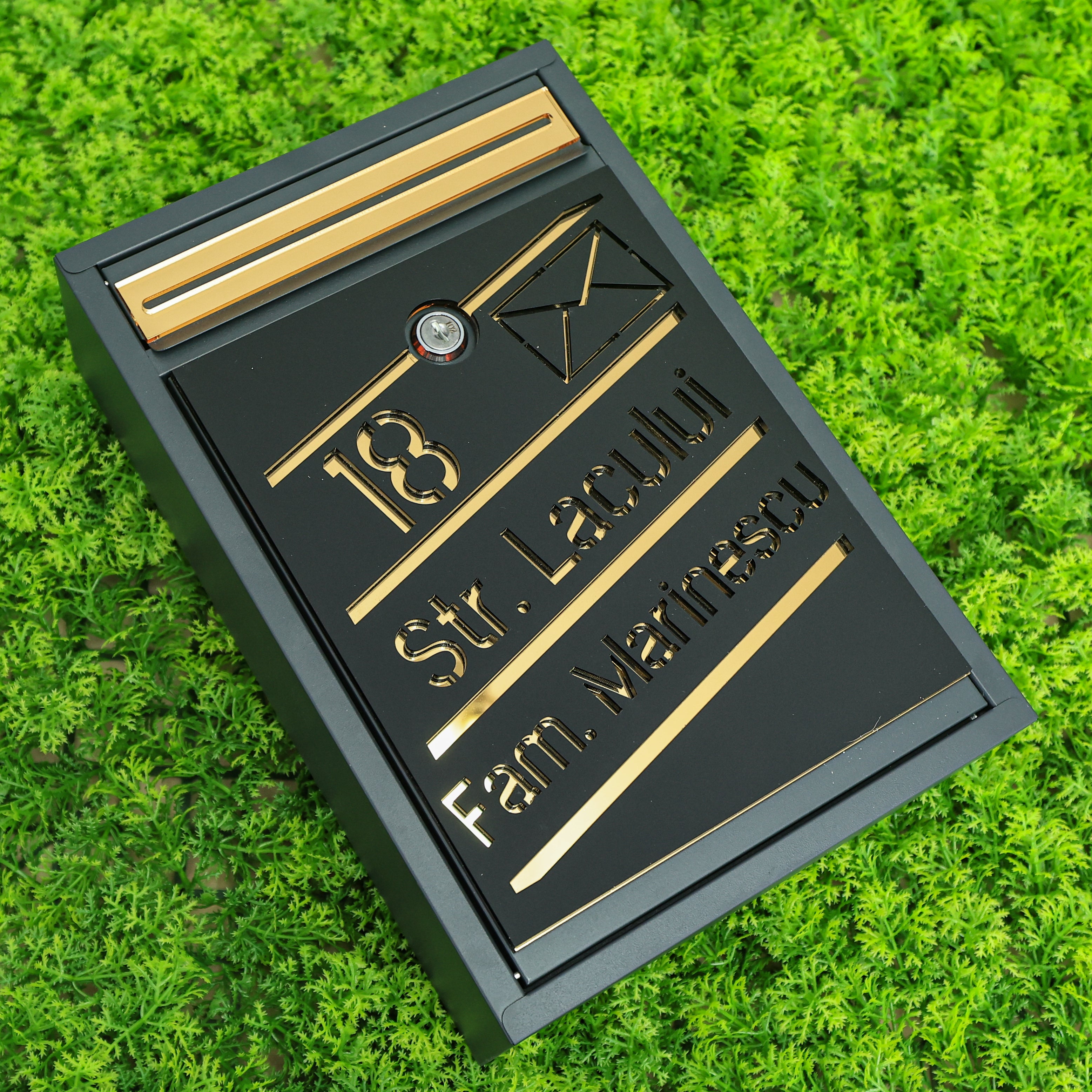 Cutie poștală luxury negru satinat - auriu oglindă