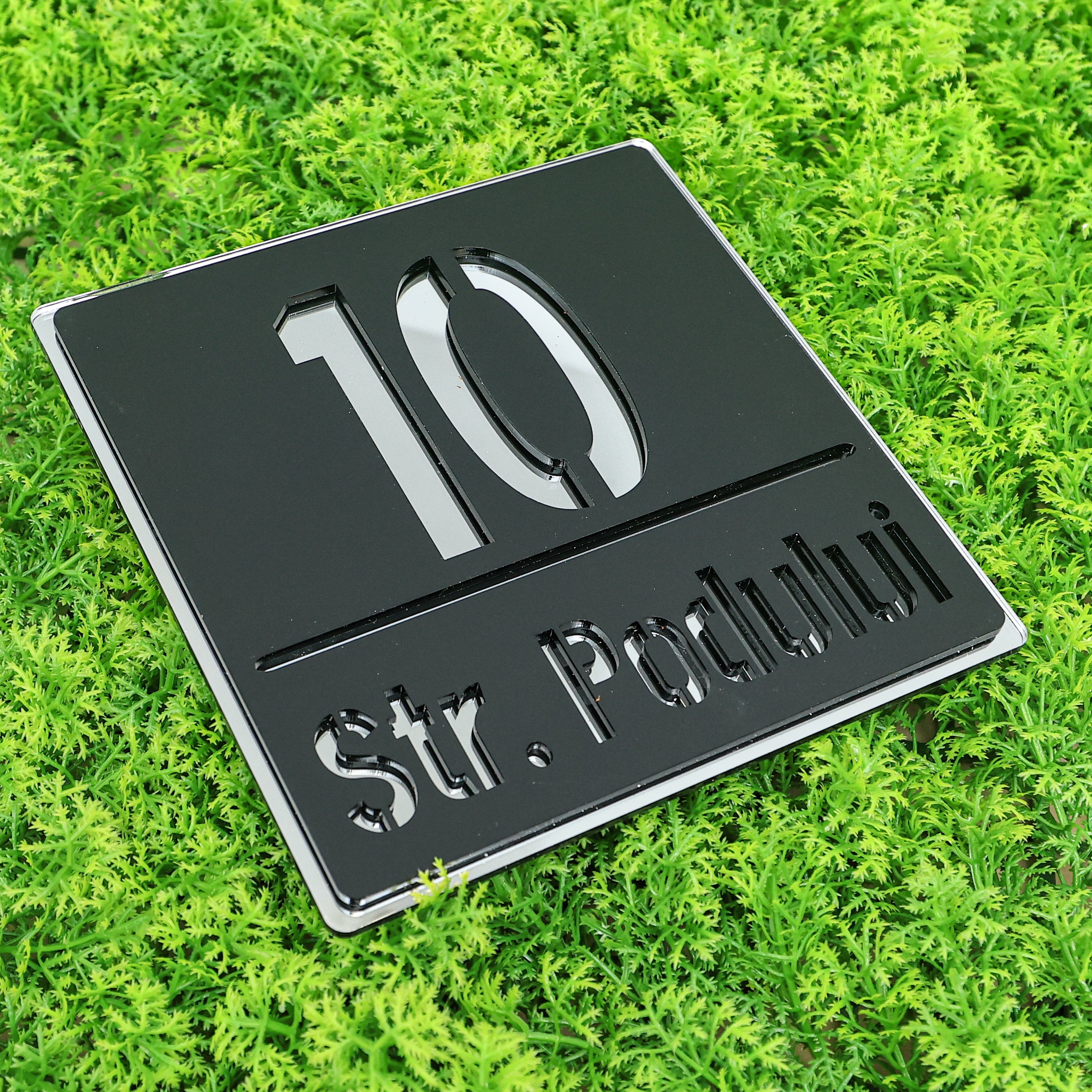 Număr de casă basic negru satinat - argintiu oglindă