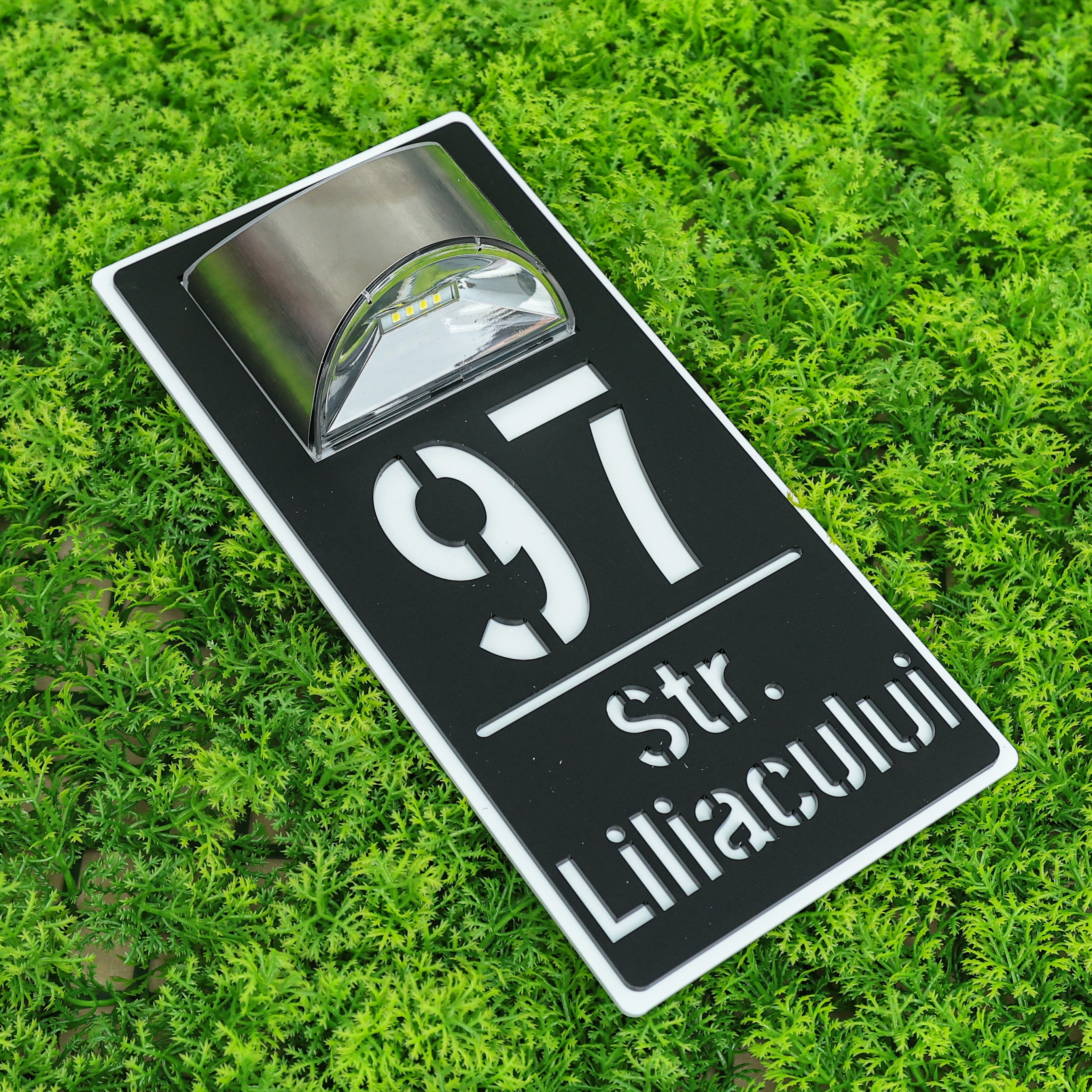 Număr de casă luxury negru satinat - alb lucios