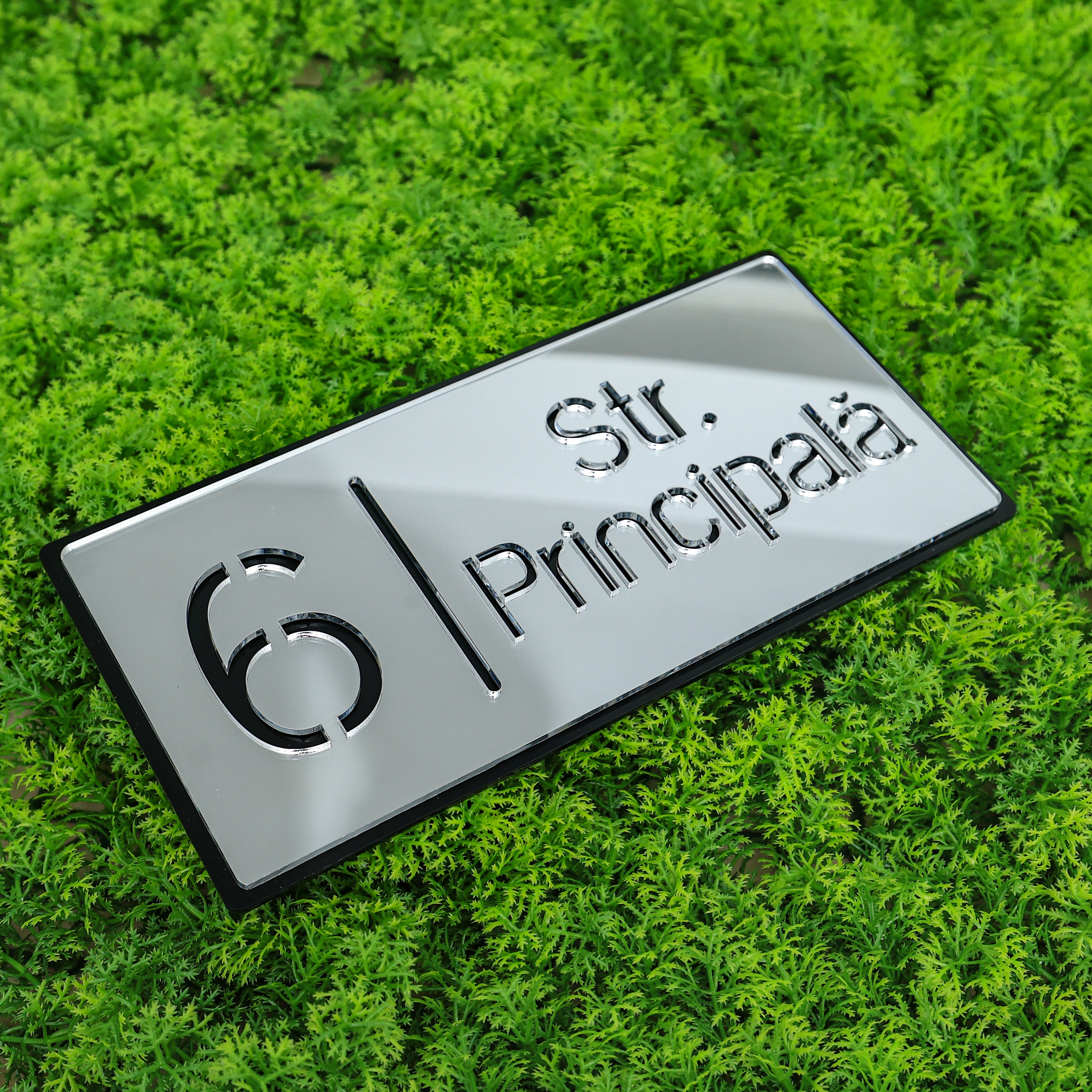 Număr de casă royal argintiu oglindă - negru lucios