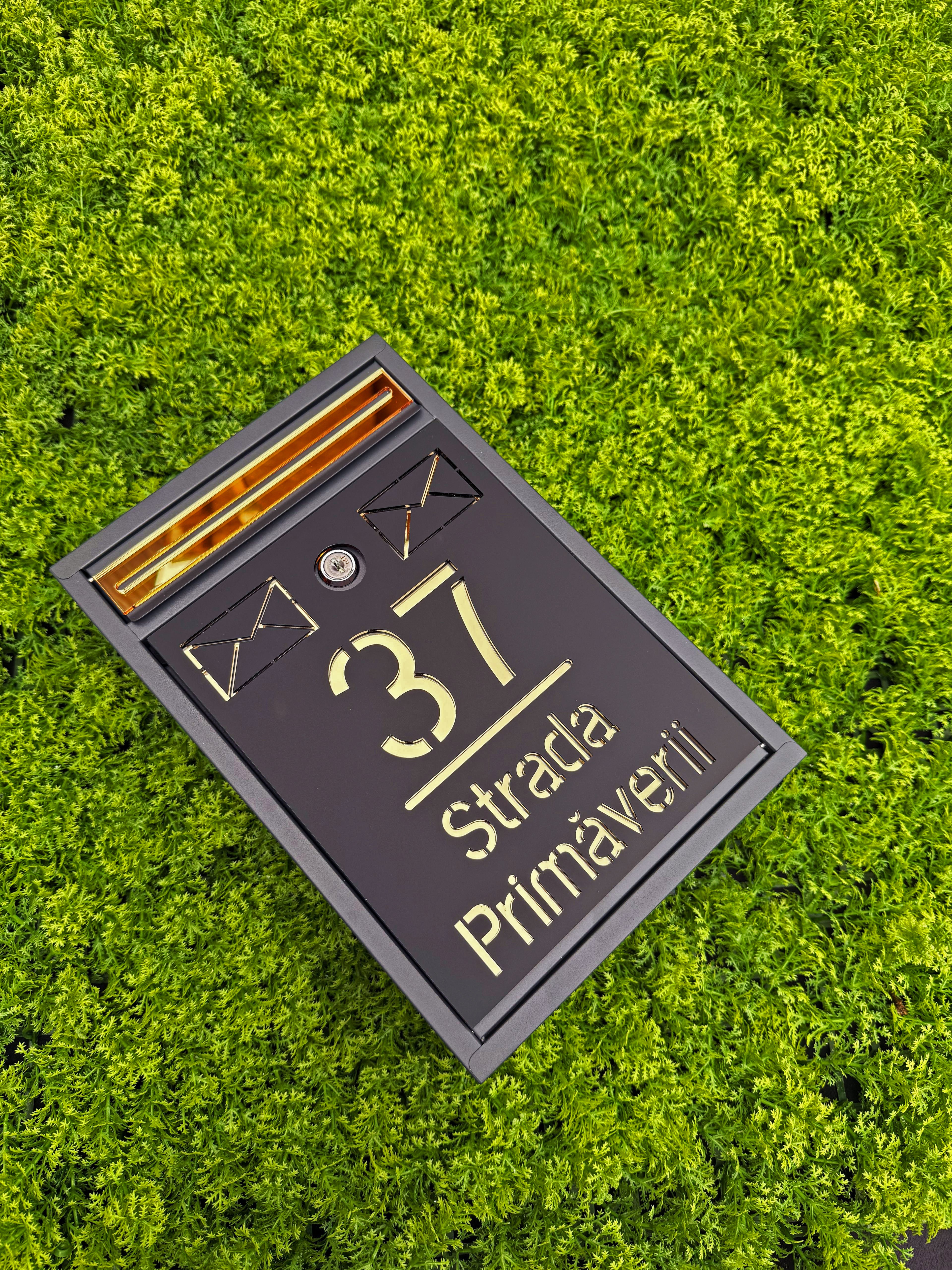 Cutie Postala CLASSIC - Negru Satinat + Auriu